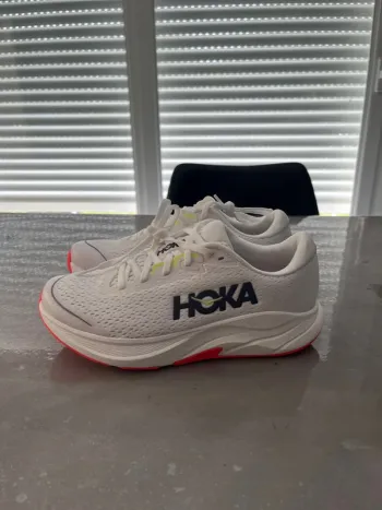 Used Hoka Rincon 4 bike