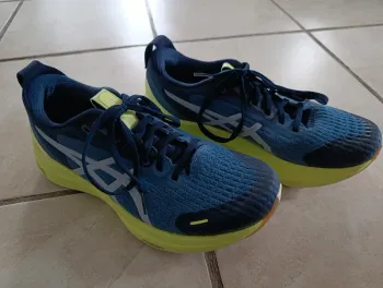 Used Asics Gel-Kayano 32 lite-show bike