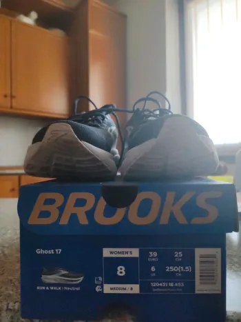 Used Brooks Ghost 17 bike — image 7 of 10