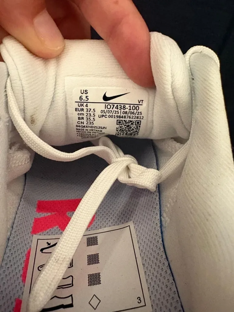 Used Nike Vomero 18 bike — image 6 of 7