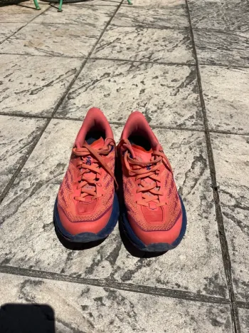 Hoka Speedgoat 5 bike d'occasion — image 3 sur 5