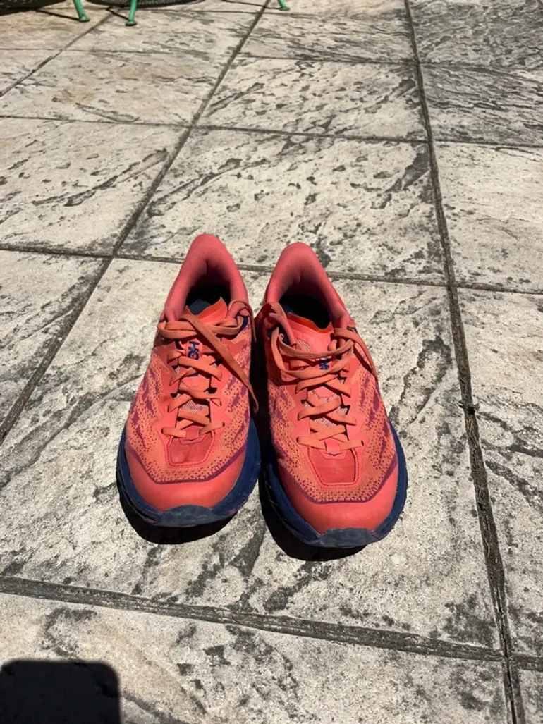 Hoka Speedgoat 5 bike d'occasion — image 3 sur 5