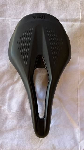 Fizik Vento Argo Saddle Saddles & Seatposts usato