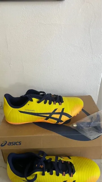 Käytetty Asics Pointe d’athlétisme bike — kuva 1 / 4