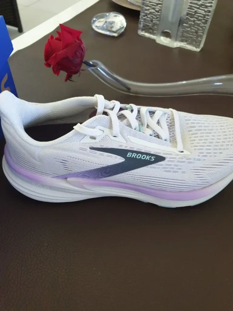 Used Brooks Chaussures bike — image 3 of 5