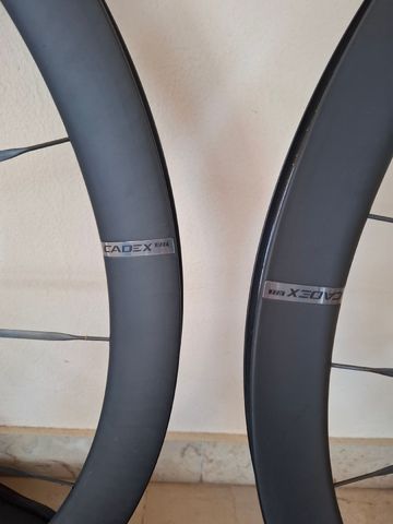 Used Cadex Max 40 Wheelset 2025 bike — image 6 of 8