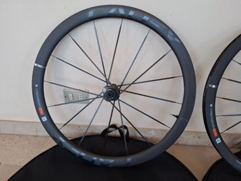 Cadex Max 40 Wheelset 2025 bike usato — immagine 3 di 8