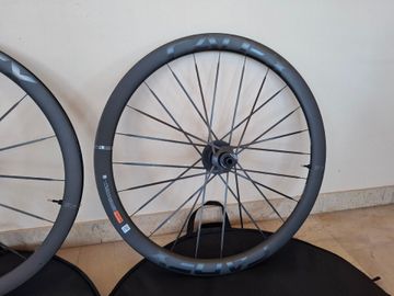 Used Cadex Max 40 Wheelset 2025 bike — image 4 of 8