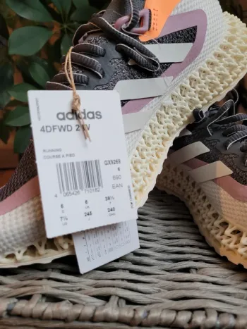 Použité Adidas 4DFWD 2 bike — obrázek 4 z 8