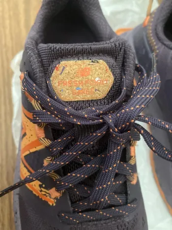 Käytetty New Balance Fresh Foam bike — kuva 3 / 4