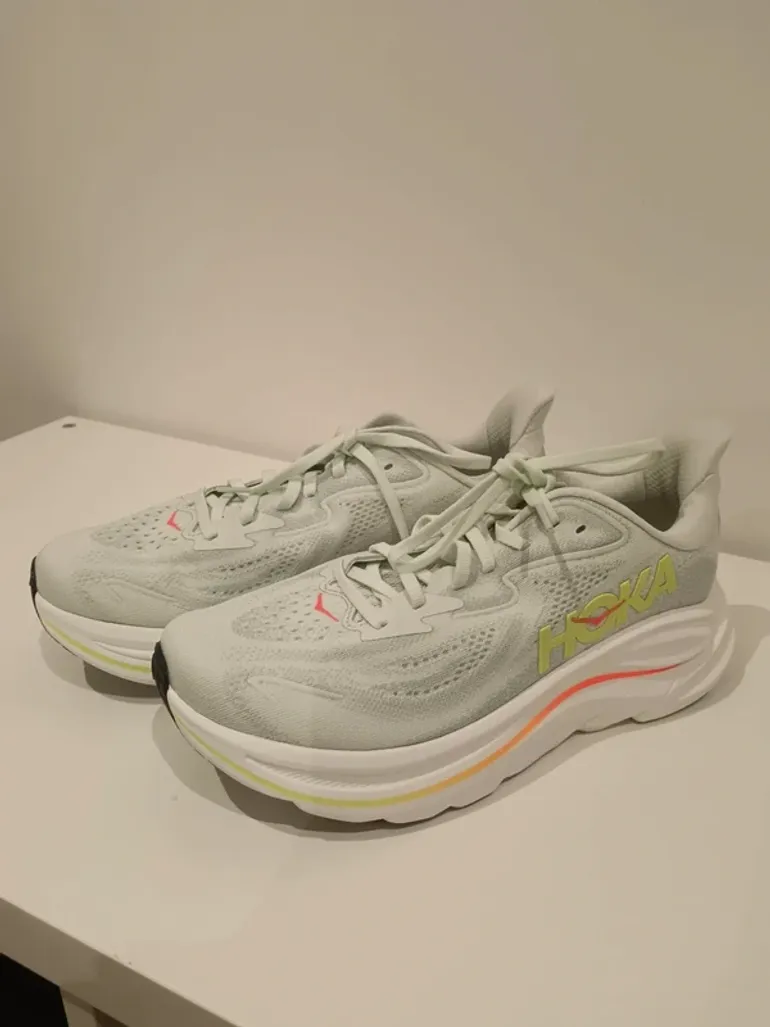 Used Hoka Clifton 10 bike — image 3 of 3