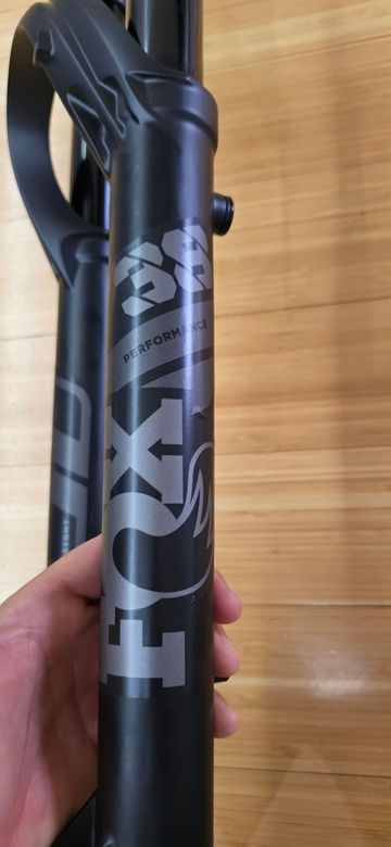 Tweedehands Fox 38 Fork 2025 bike — afbeelding 2 van 4