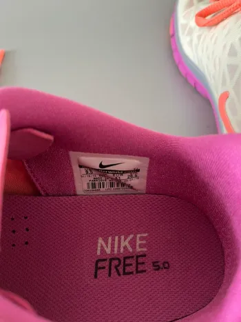 Nike Free 5.0 bike d'occasion — image 7 sur 9