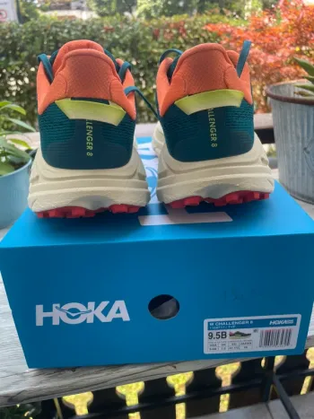 Hoka Challenger 8 bike d'occasion — image 4 sur 5