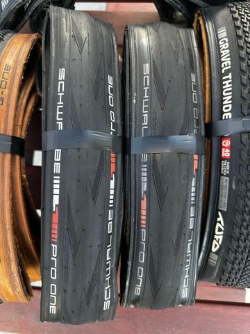 Tweedehands Schwalbe g-one bike — afbeelding 7 van 10