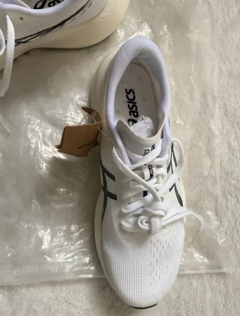 Used Asics Magic Speed 4 bike — image 4 of 7