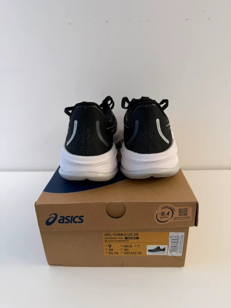 Used Ideal Asics Gel-Cumulus 26 bike — image 3 of 7