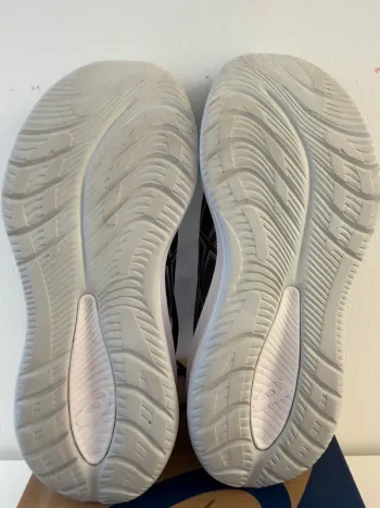 Used Ideal Asics Gel-Cumulus 26 bike — image 4 of 7