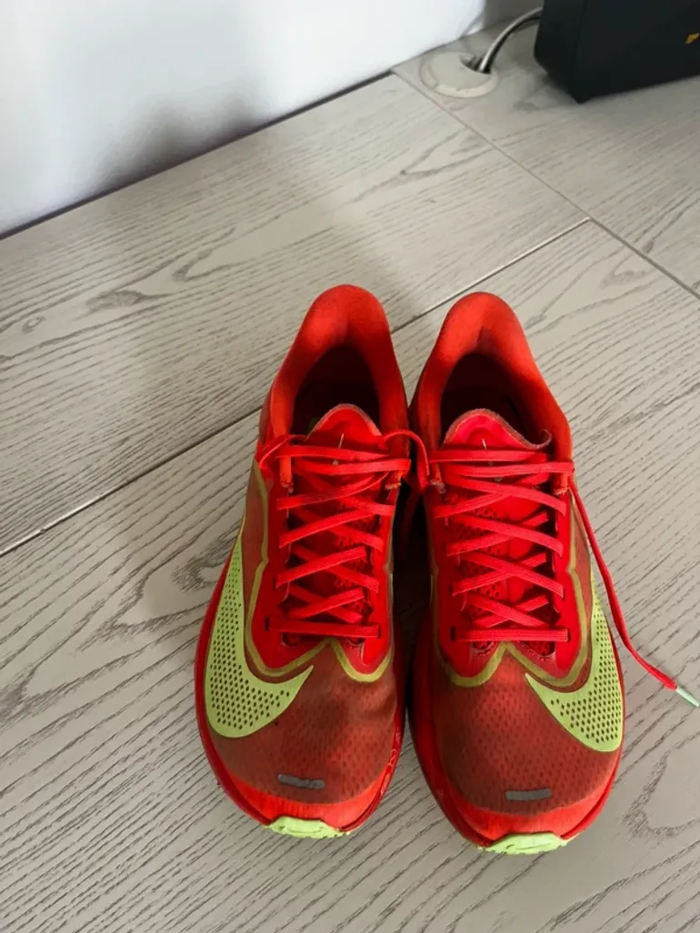 Used Nike Zoom Fly 6 bike — image 5 of 8