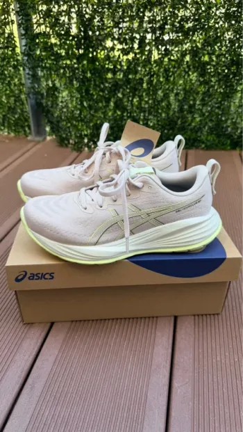Tweedehands Asics Gel-Cumulus 27 bike