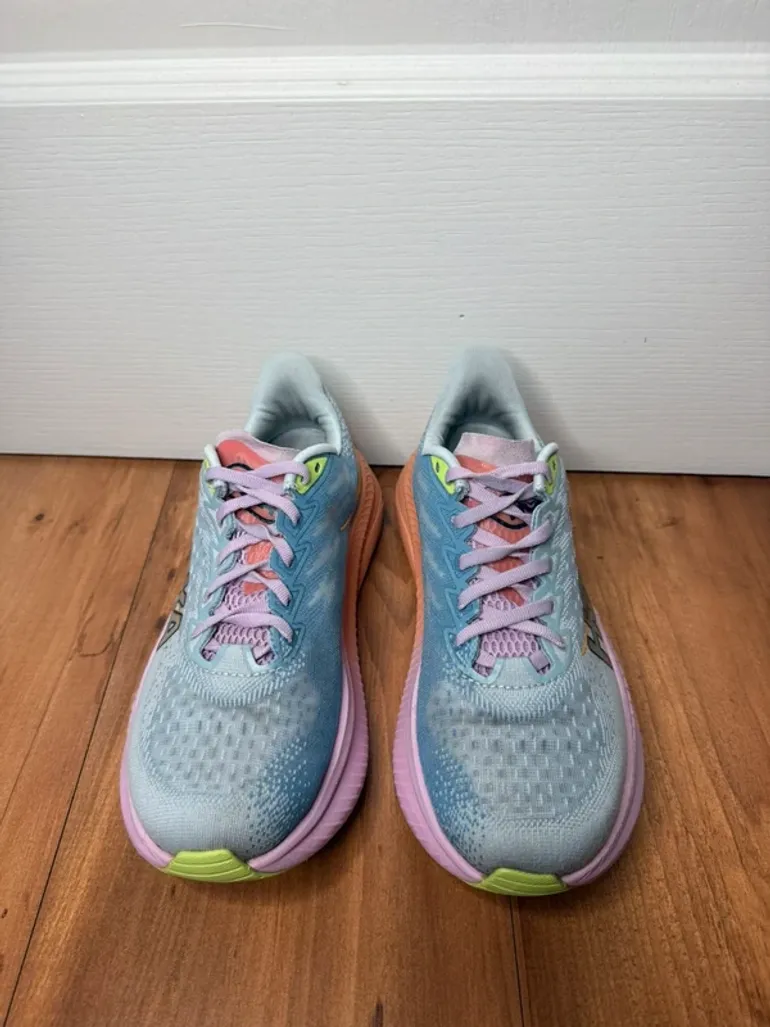 Rose Hoka Mach 6 bike d'occasion — image 3 sur 7