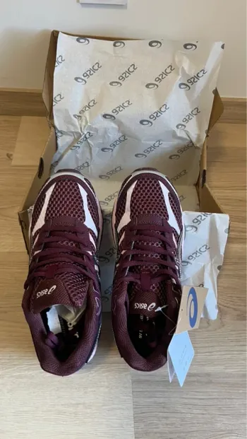 Used Asics Gel-Cumulus 16 bike — image 2 of 5