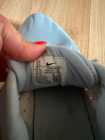 Použité Nike Running Shoes bike — obrázek 4 z 5
