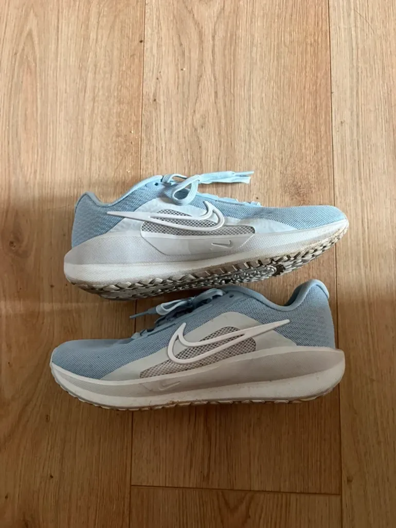 Použité Nike Running Shoes bike — obrázek 2 z 5