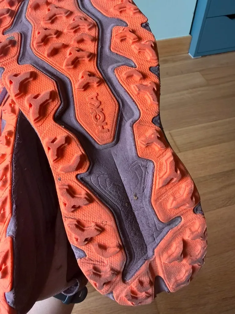 Used Hoka Speedgoat 6 bike — image 8 of 8