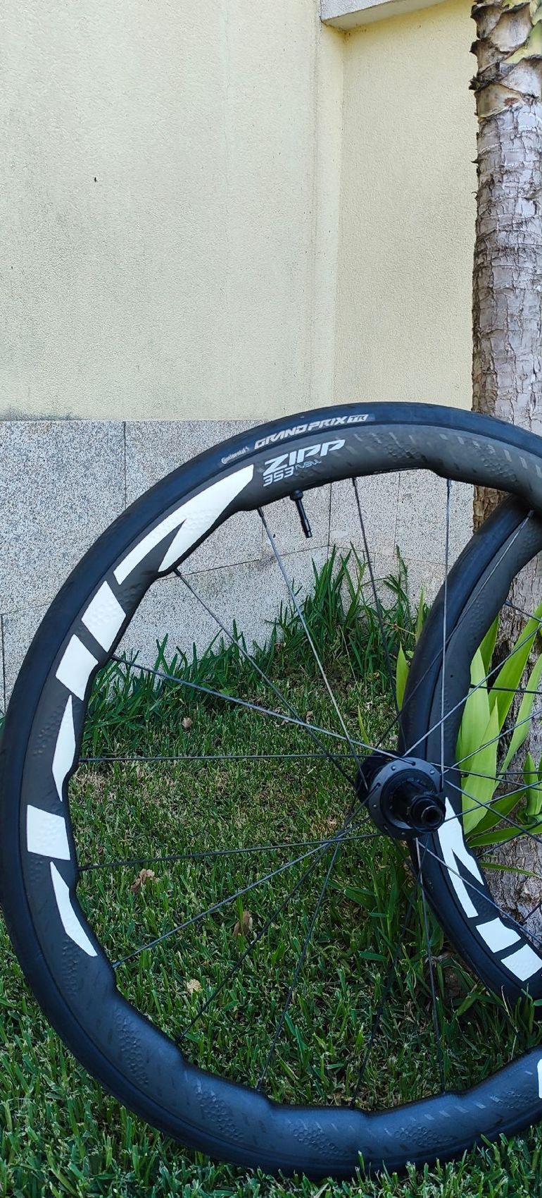 Brugt Zipp 353 NSW 2025 bike — billede 2 af 5