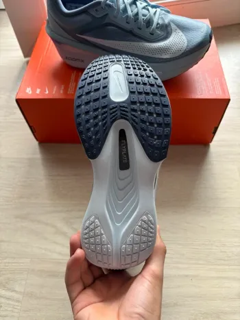 Used Nike Zoom Fly 6 bike — image 5 of 8