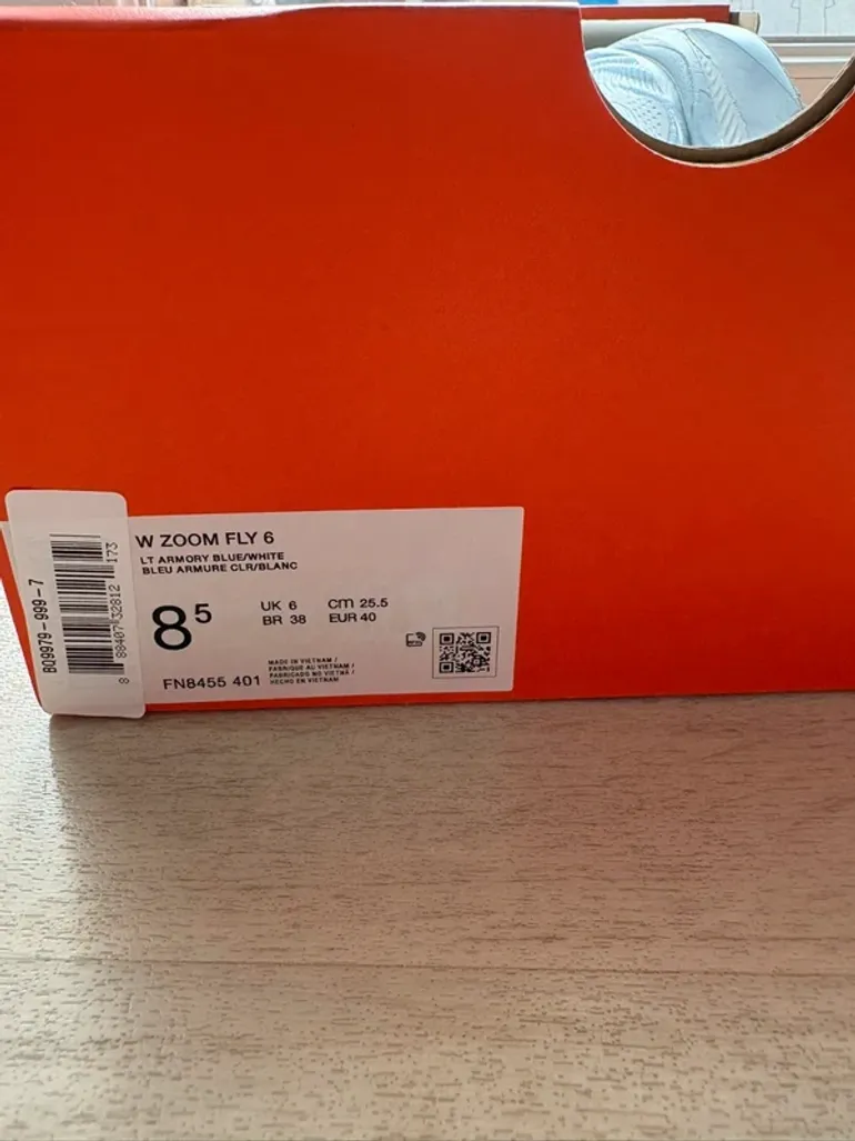 Used Nike Zoom Fly 6 bike — image 8 of 8