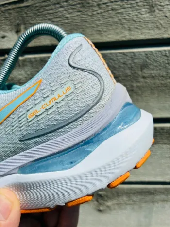 Tweedehands Asics Gel Cumulus 24 bike — afbeelding 11 van 12