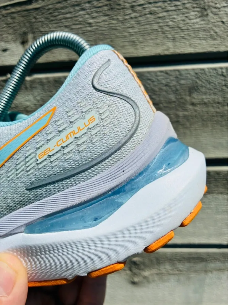 Tweedehands Asics Gel Cumulus 24 bike — afbeelding 11 van 12