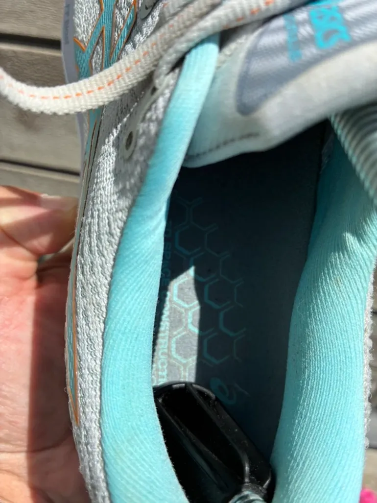 Tweedehands Asics Gel Cumulus 24 bike — afbeelding 9 van 12