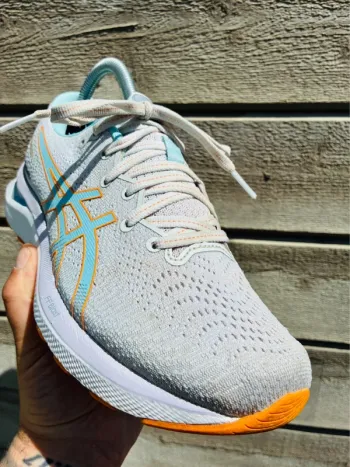 Tweedehands Asics Gel Cumulus 24 bike — afbeelding 7 van 12