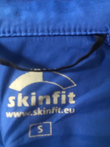 Gebrauchtes Skinfit Radjacke 2022 bike — Bild 4 von 4
