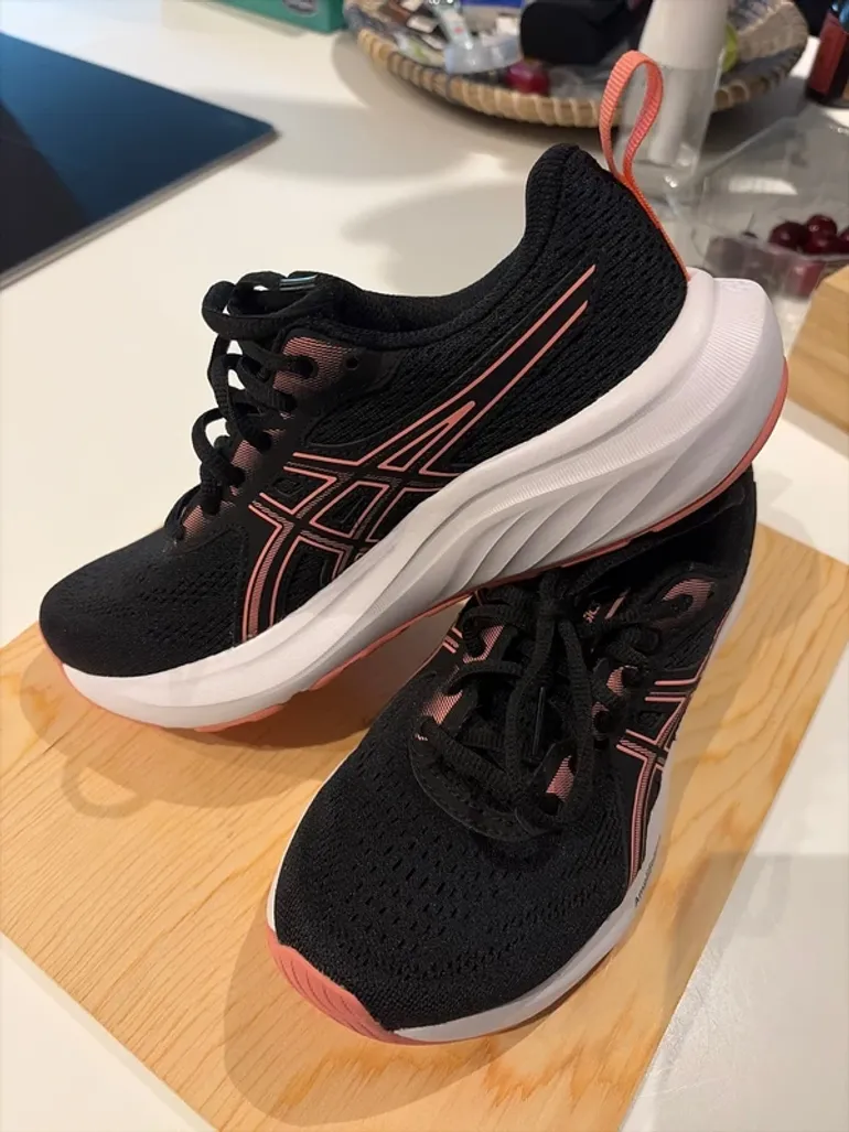 Tweedehands Asics Gel-Windhawk 5 bike — afbeelding 2 van 6