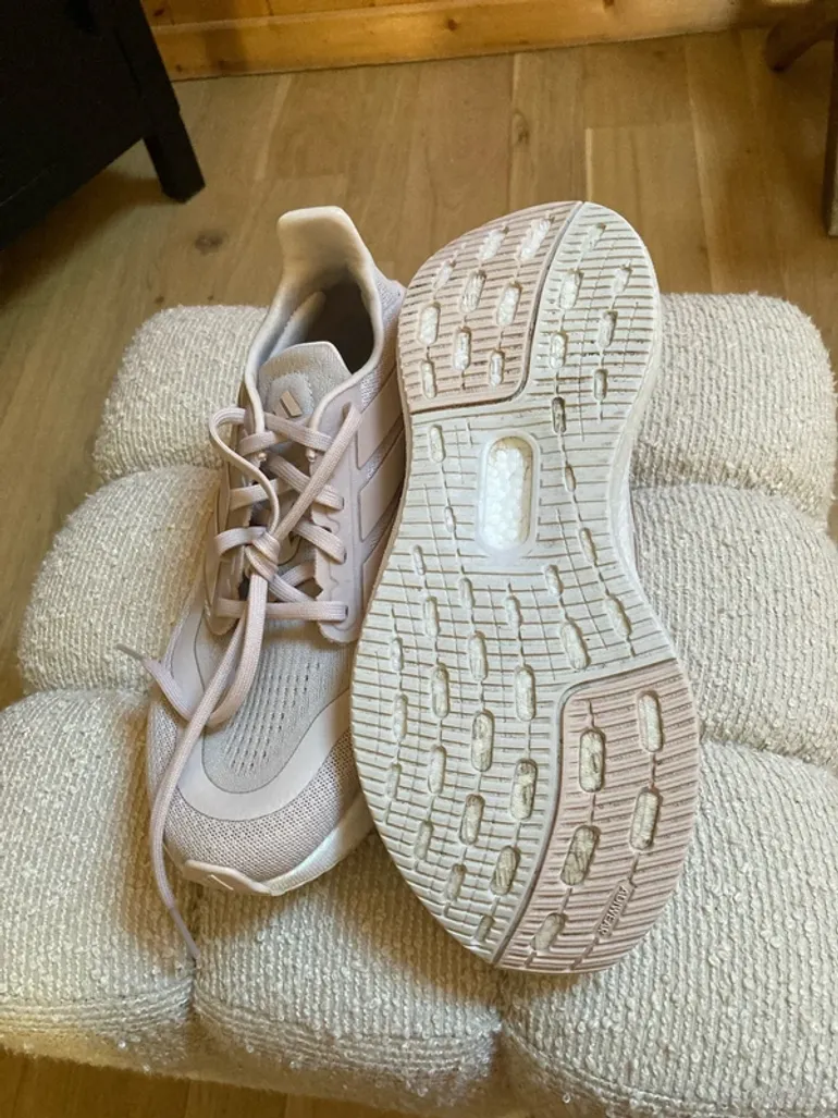 Used Adidas Pure Boost Light bike — image 2 of 5