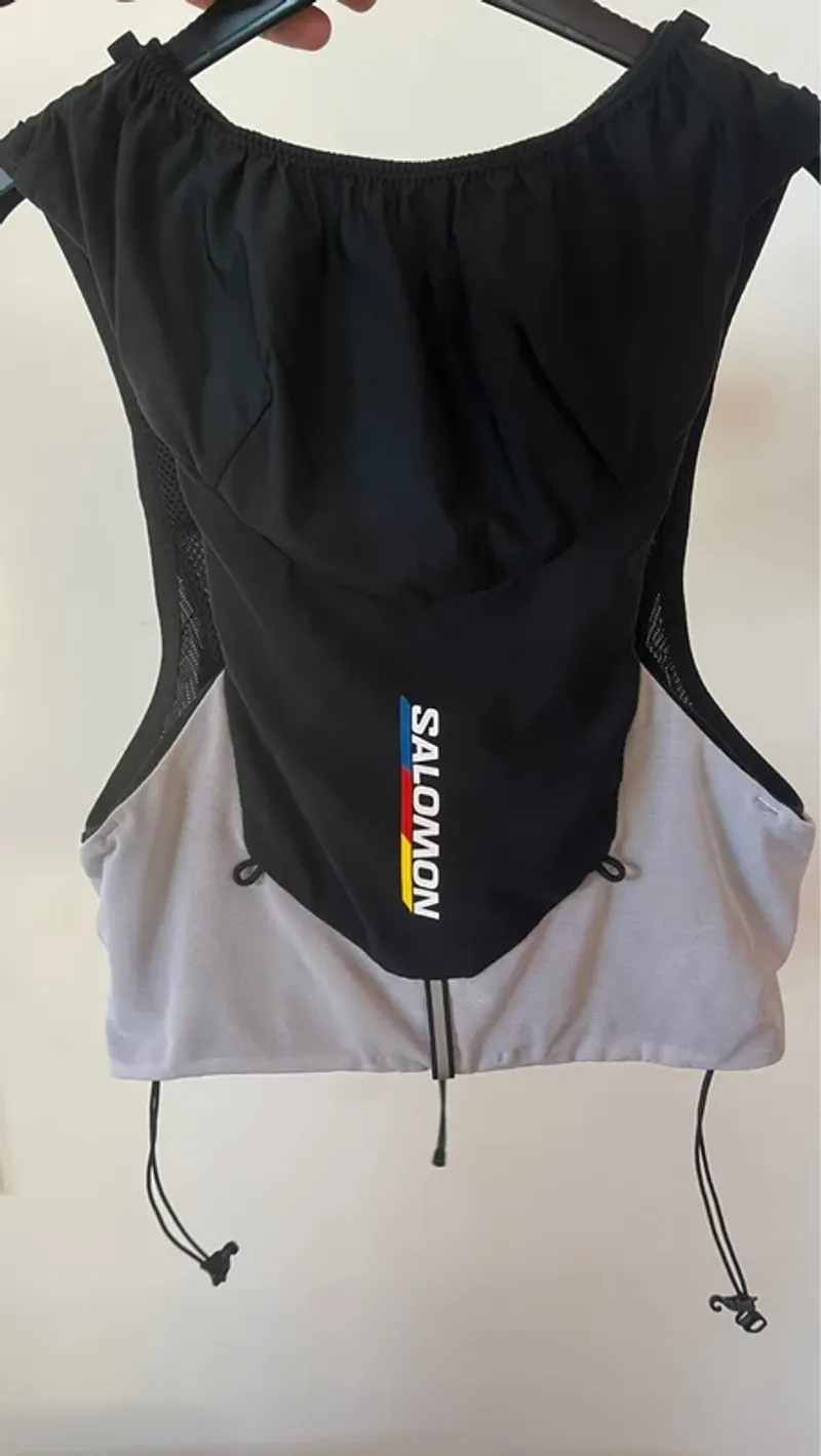 Used Salomon Hydration Vest + Quiver Running Accessories