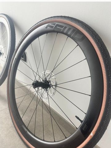 Used Ffwd RYOT 44 2025 bike — image 5 of 6