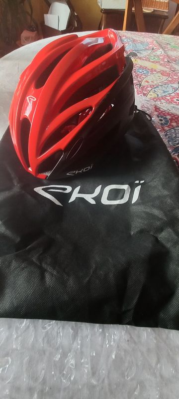 Gebrauchtes Ekoi Corsa Light Helmet bike — Bild 1 von 4