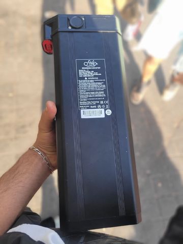 Fiido T1 Battery bike usato — immagine 1 di 2