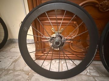 Used Lightweight evo 2025 bike — image 2 of 4