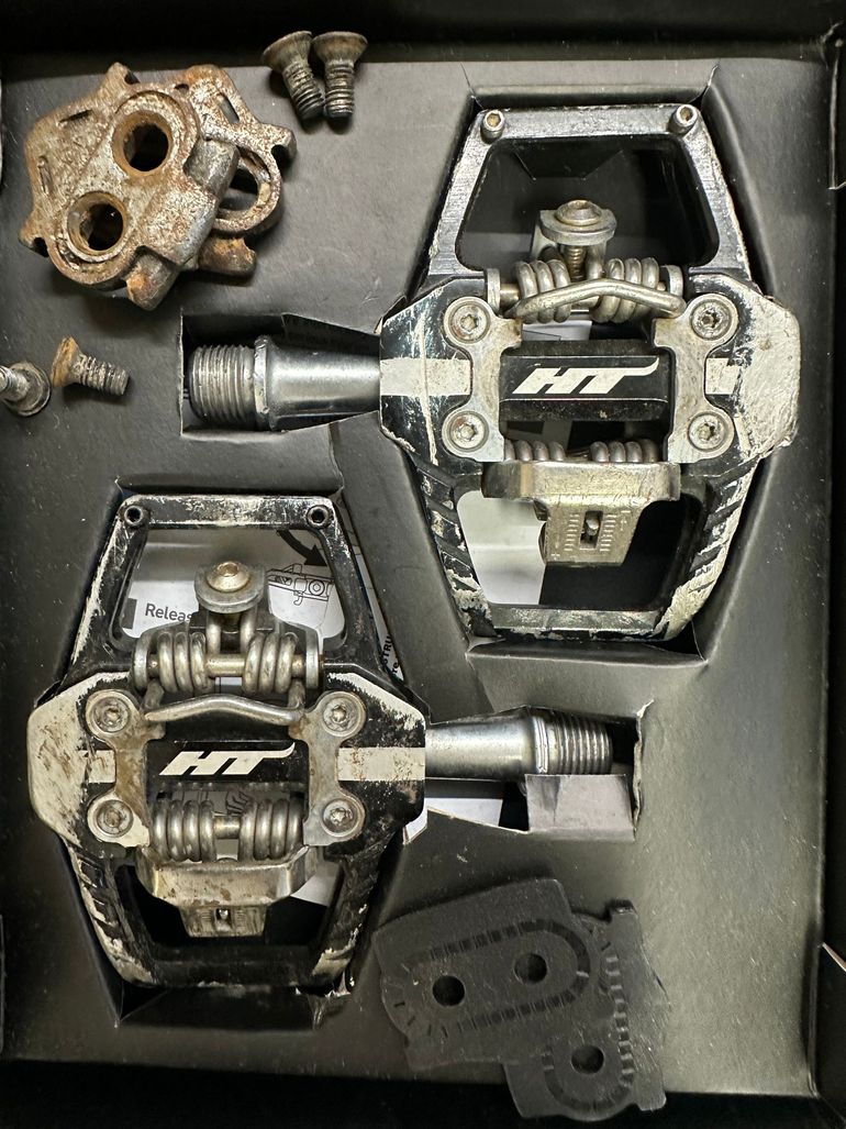 Ht M1 Pedals bike usato — immagine 2 di 6