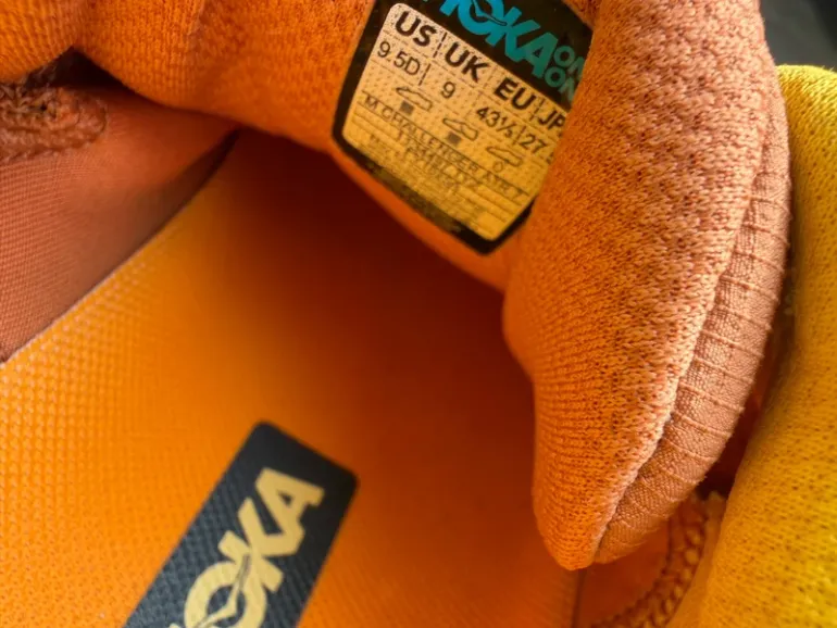 Used Hoka Challenger 8 bike — image 4 of 7