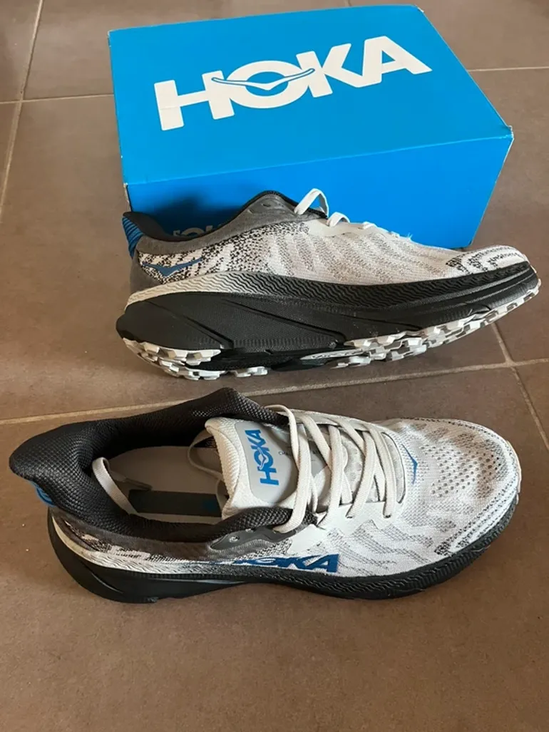 Used Hoka Challenger ATR 7 bike — image 4 of 4