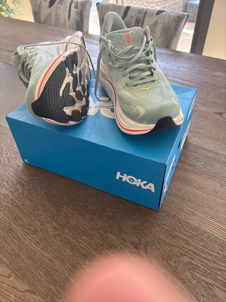 Used Hoka Clifton 10 bike — image 4 of 4