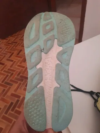 Used Hoka Rincon 4 bike — image 3 of 9