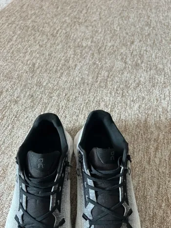 Used On Running On Ivory Shoes bike — image 6 of 7